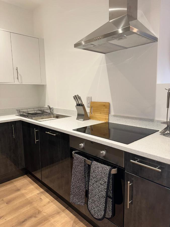 Sleek & Stylish Apartment By Dh Aparthotels Peterborough Luaran gambar