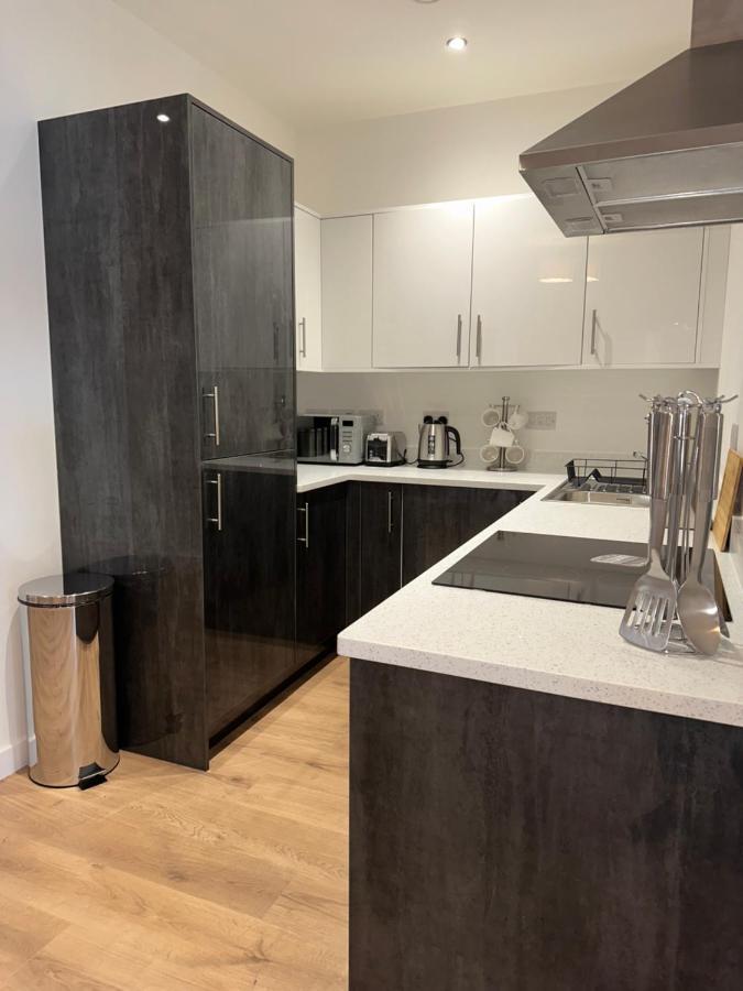Sleek & Stylish Apartment By Dh Aparthotels Peterborough Luaran gambar