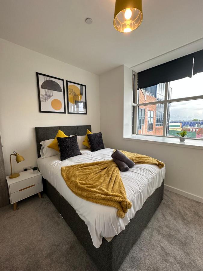 Sleek & Stylish Apartment By Dh Aparthotels Peterborough Luaran gambar
