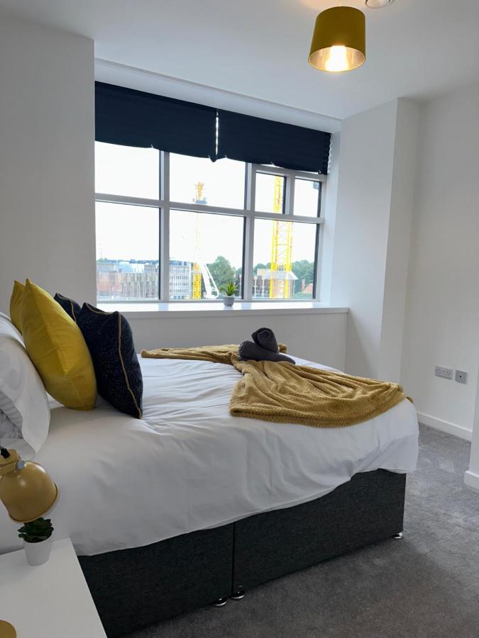 Sleek & Stylish Apartment By Dh Aparthotels Peterborough Luaran gambar